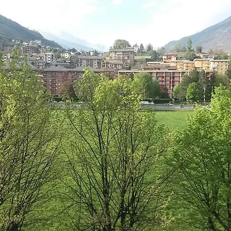 Grand Combin 奥斯塔